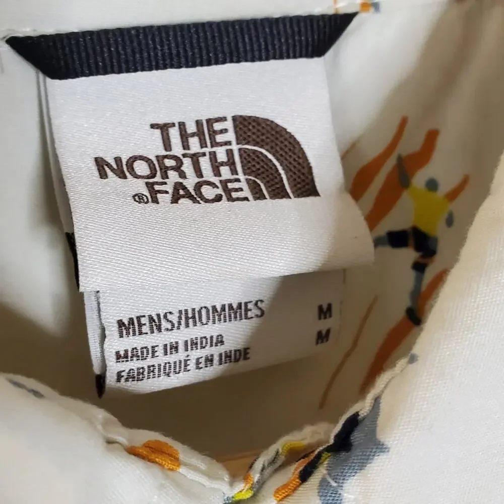 The North Face Baytrail man sports printed button casual short Sleeve shirt